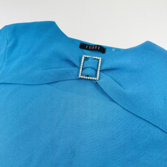 90s style cutout sweater with large rhinestone buckle - Picture 5 of 6